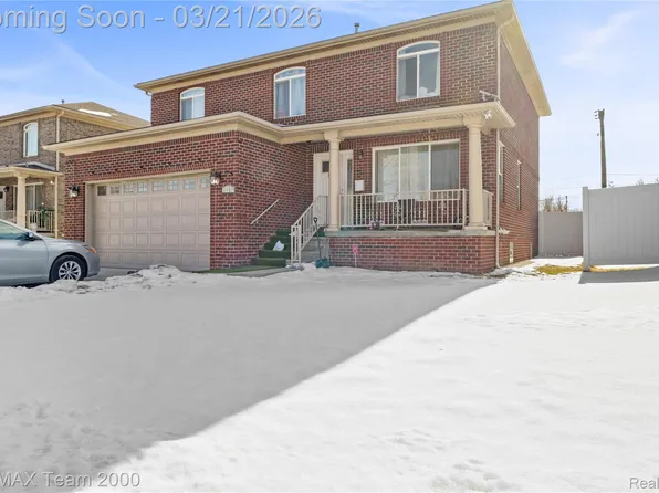 9957 Tuxedo St, Dearborn, MI 48120