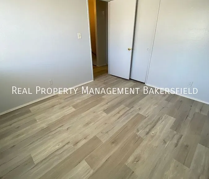3116 Stine Rd #A — Photo 10