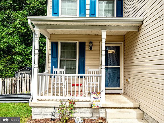 4th image of 612 219th St