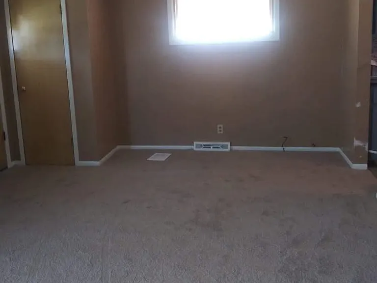 22805 Jennings St — Photo 5