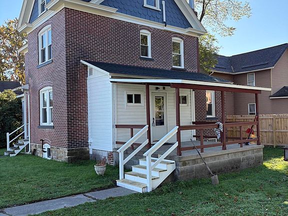 4th image of 616 Williams St