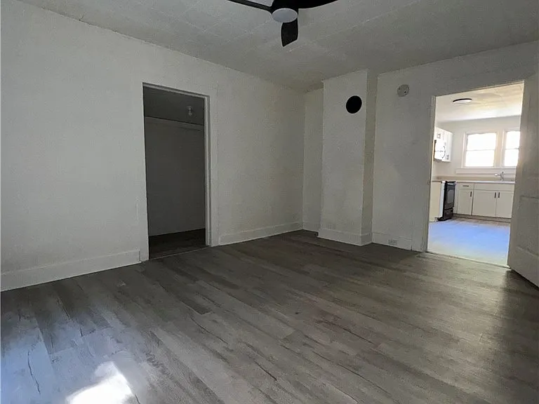 6 Riverside St — Photo 14