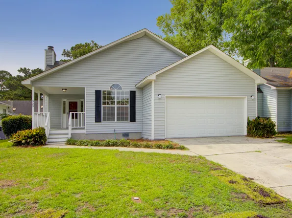 529 Beechcraft St, Charleston, SC 29407