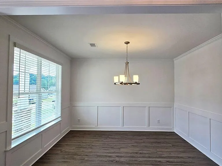 7372 Rocklin Ln — Photo 3