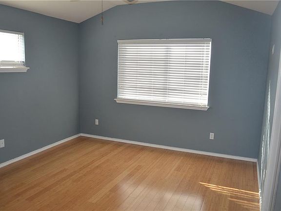 3rd image of 16100 Great Oaks Dr #2203