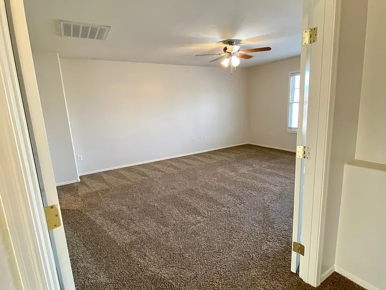 16444 N 172nd Ln — Photo 20