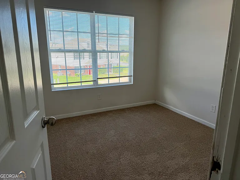 729 Wheel House Ln — Photo 6