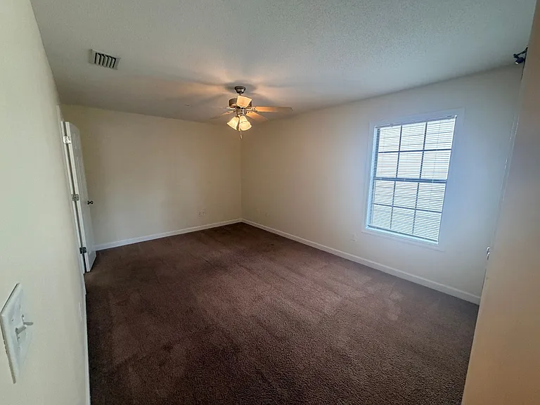 1704 N Patterson St #8 — Photo 13