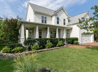 2769 Trasbin Ct, Thompsons Station, TN 37179