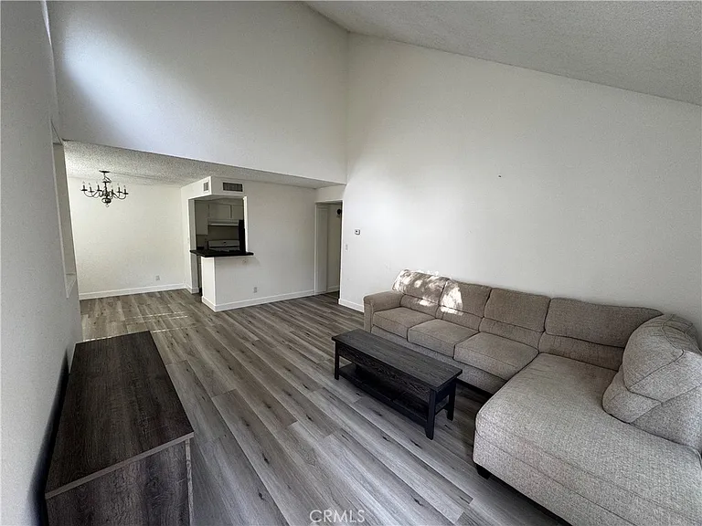 22330 Victory Blvd #803 — Photo 2