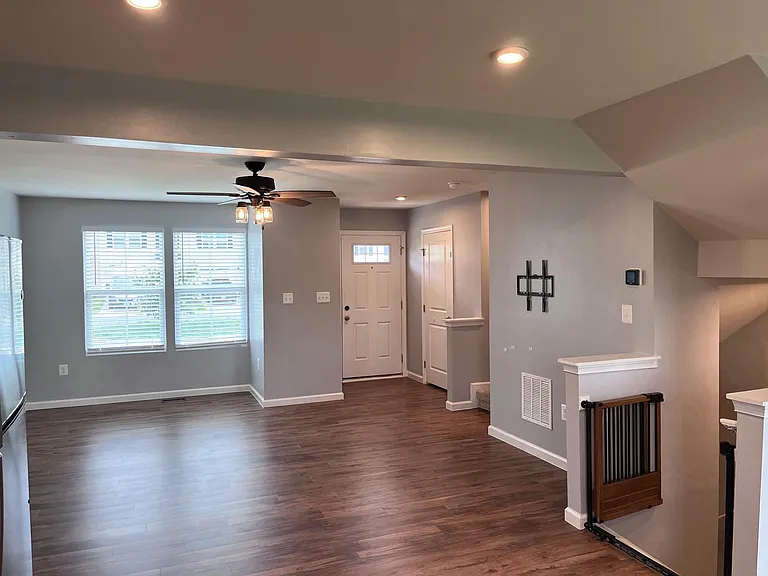 35202 Sara Ct — Photo 11