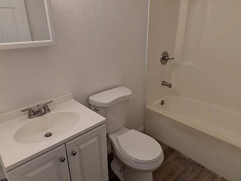 3305B Myrle St #3305-B — Photo 9