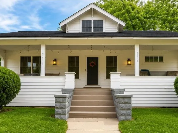 283 Phillips Ave, Clawson, MI 48017