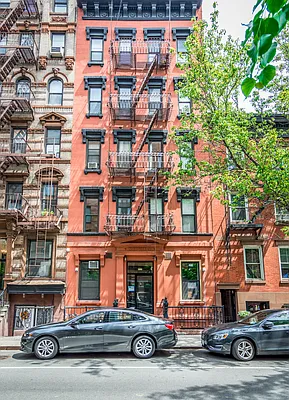 Rented by Bold New York | media 7