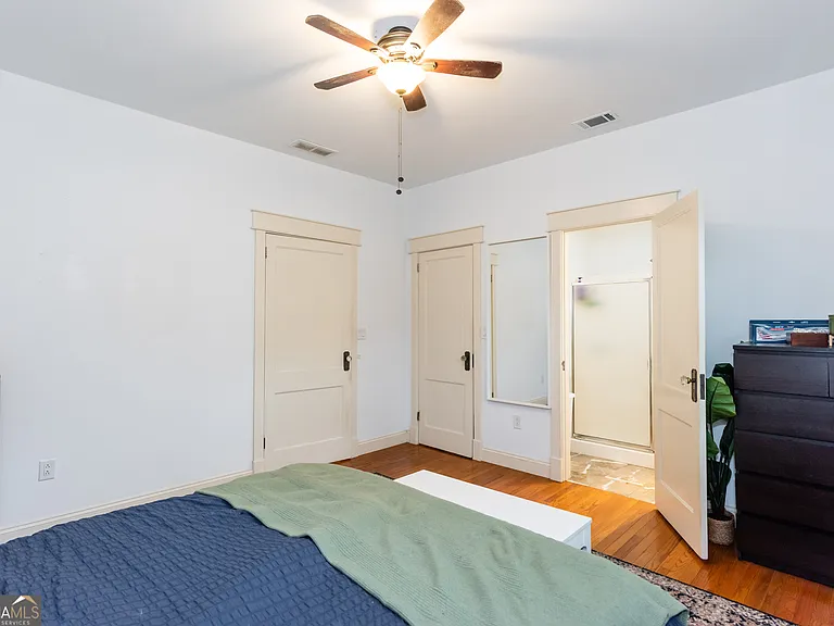 1698 Temple Ave — Photo 14