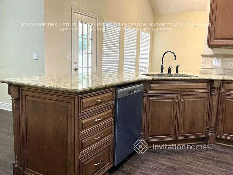8200 Galley St — Photo 7