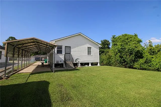 7395 Saint Rita St — Photo 13
