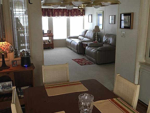 3rd image of 9919 Cypress Lakes Dr