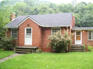 158 Market St, Marion, VA 24354