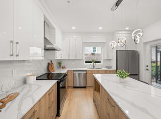 2258 Kelly Ave #3, Pt Coquitlam, BC V3C1X9