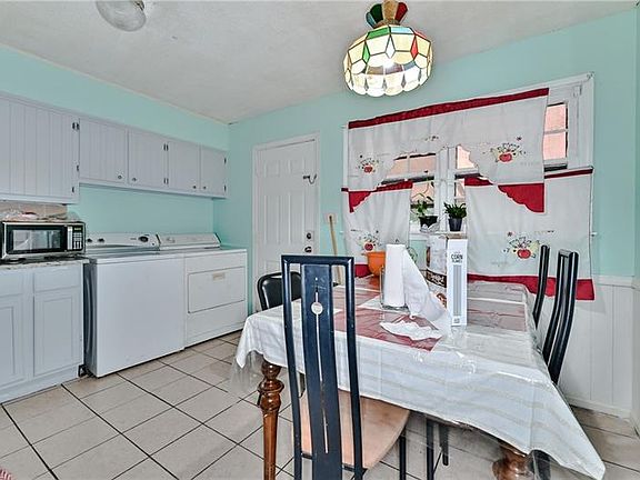 4th image of 1481 Stonewood Dr