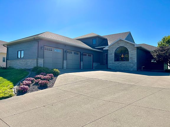 2nd image of 309 Country Dr