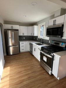 1363 Camellia Dr, East Palo Alto, CA, 94303