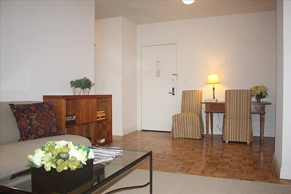 Rented by Carnegie Hill Place | media 28