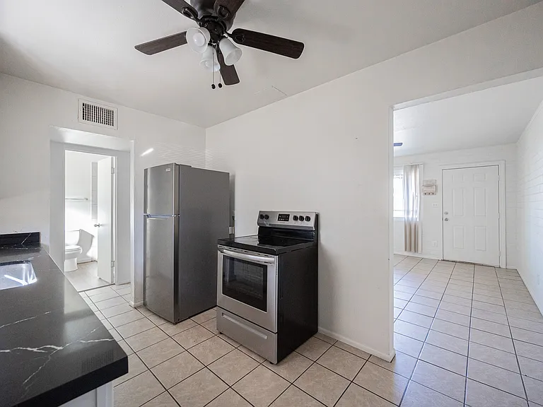 1915 N 26th Place, Phoenix Az — Photo 22