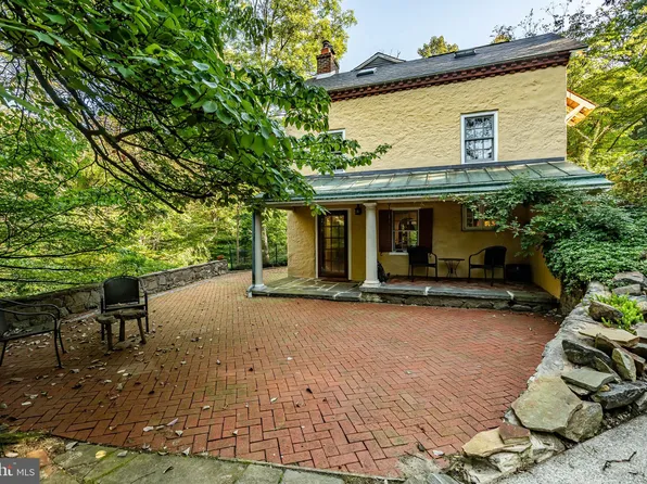 476 Valleybrook Rd, Media, PA 19063