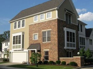 1487 Huntington Ln, Cleveland Heights, OH 44118