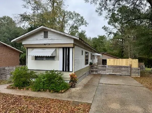 412 Laurel St, Tylertown, MS 39667