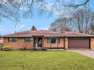 56260 Cedar Rd, Mishawaka, IN 46545