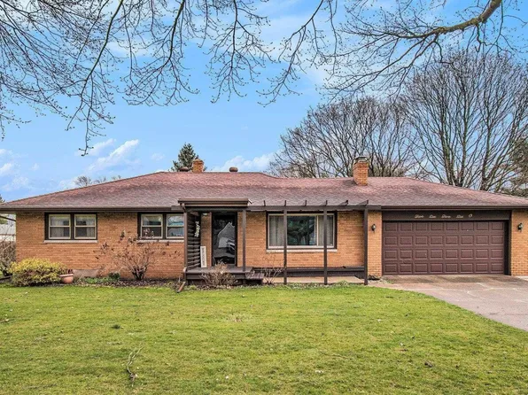 56260 Cedar Rd, Mishawaka, IN 46545