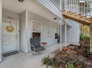 1933 Courtyard Way APT 103, Naples, FL 34112