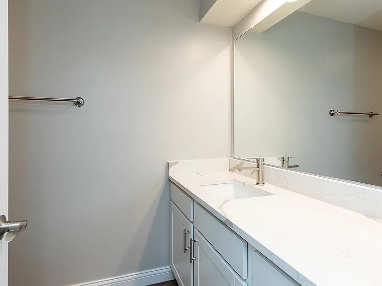 Renovated One-Bed Unit
