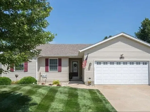 2730 W 66th St #Basement, Davenport, IA 52806