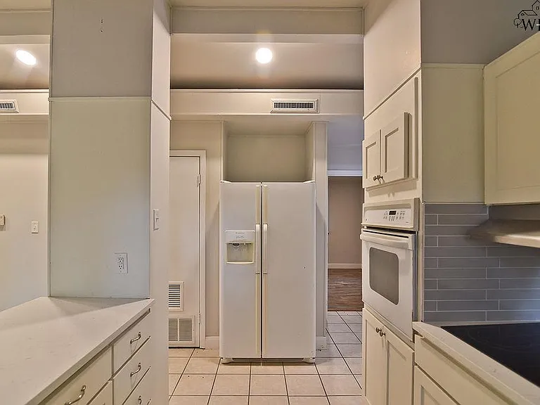 2607 Chase Dr — Photo 11