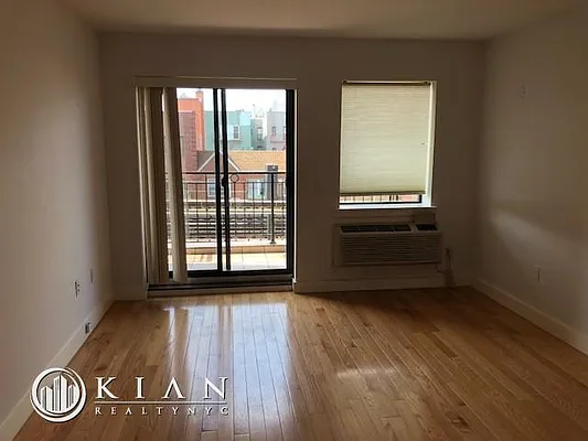 Rented by Kian Realty | media 15