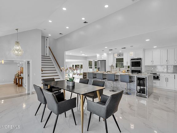 3rd image of 64 Stevens Road