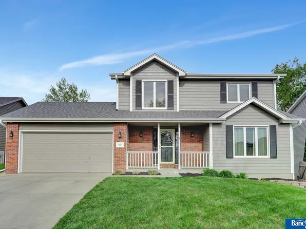 7641 Brummond Dr, Lincoln, NE 68516
