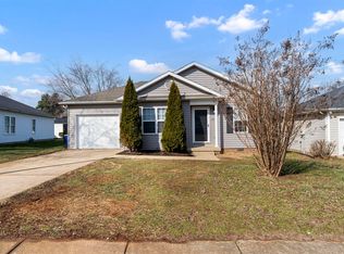 111 Chipley Ct, Bowling Green, KY 42103