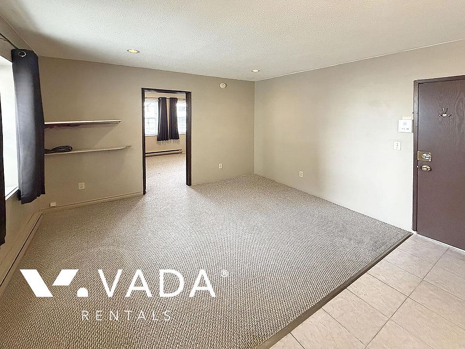 2nd image of 2026 Franklin St #5