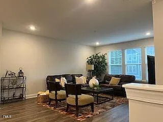 2887 Macintosh Woods Dr — Photo 6