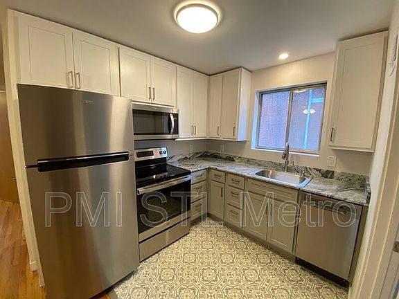 2nd image of 1122 Kentucky Ave Unit B