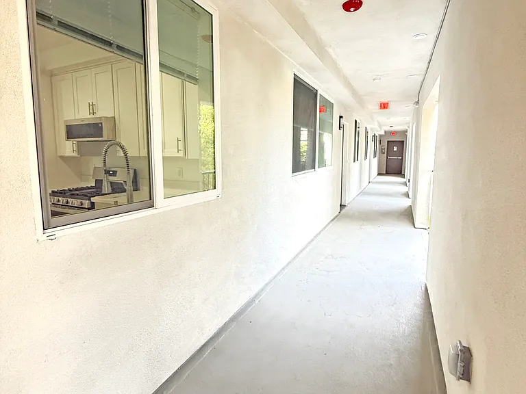 10934 Peach Grove St #201 — Photo 53