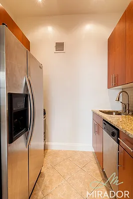 Rented by Mirador Real Estate | media 10