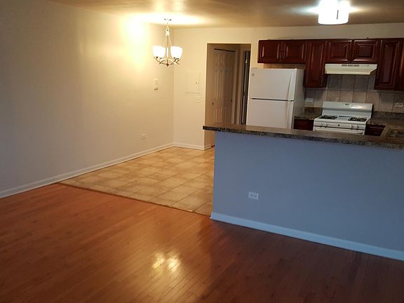 3rd image of 5927 W 35th St APT 12