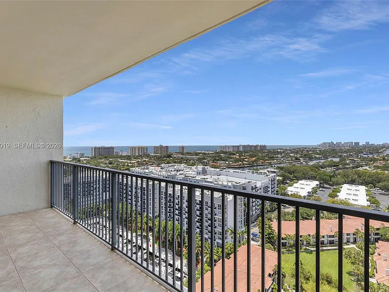 3200 Port Royale Dr N #2103 — Photo 51