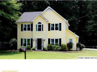 104 Carriage Dr, Maylene, AL 35114